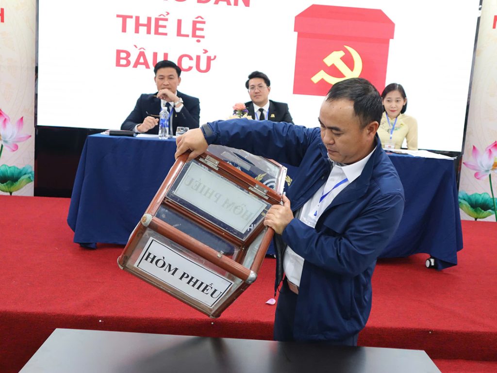 Dai hoi chi bo 2025 (18)