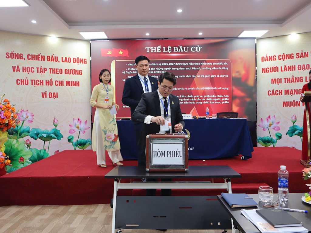 Dai hoi chi bo 2025 (35)
