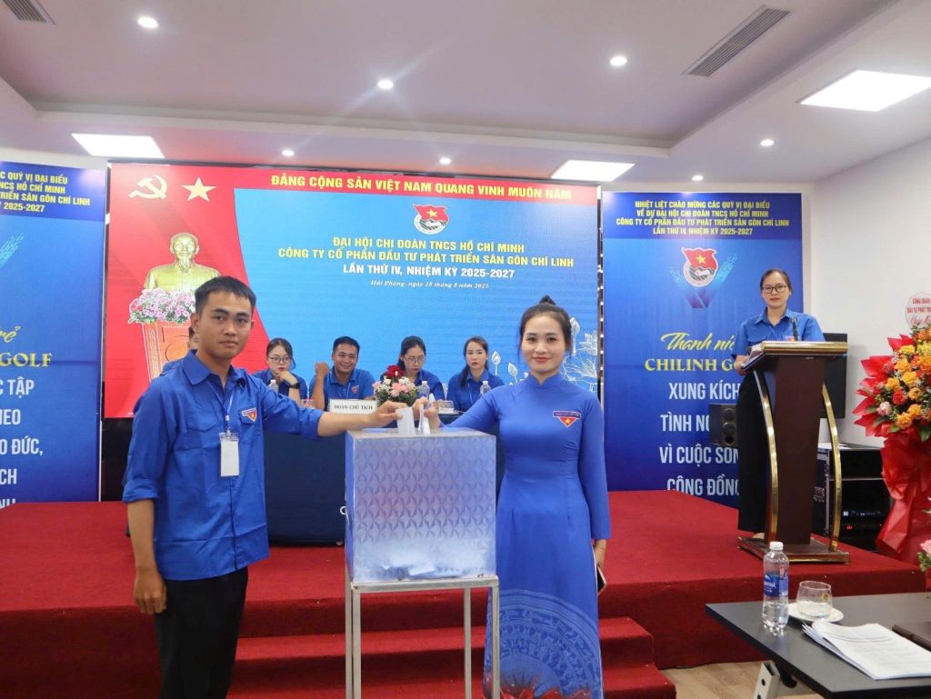 Dai hoi chi doan lan thu IV - 14