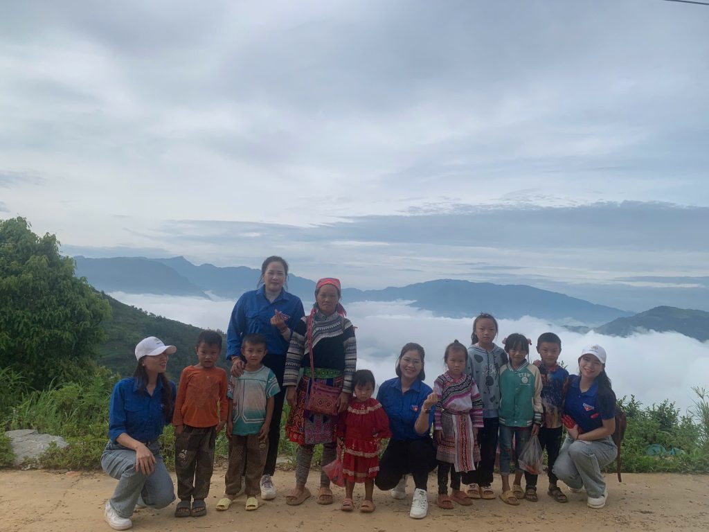 Tinh nguyen Tuyen Quang 11