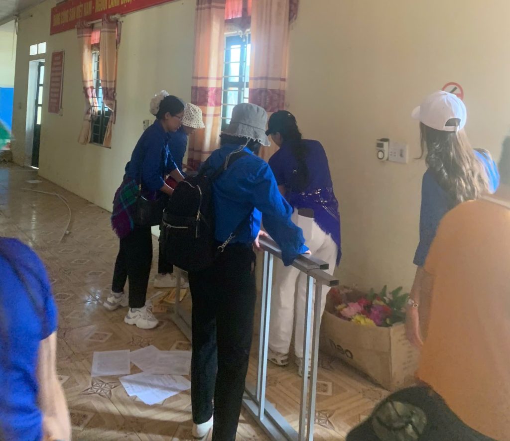 Tinh nguyen Tuyen Quang 14